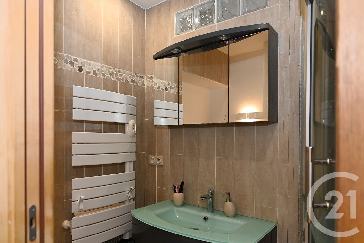 Property photo in Port