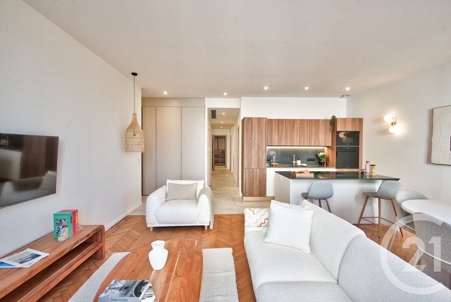 Property photo in Port