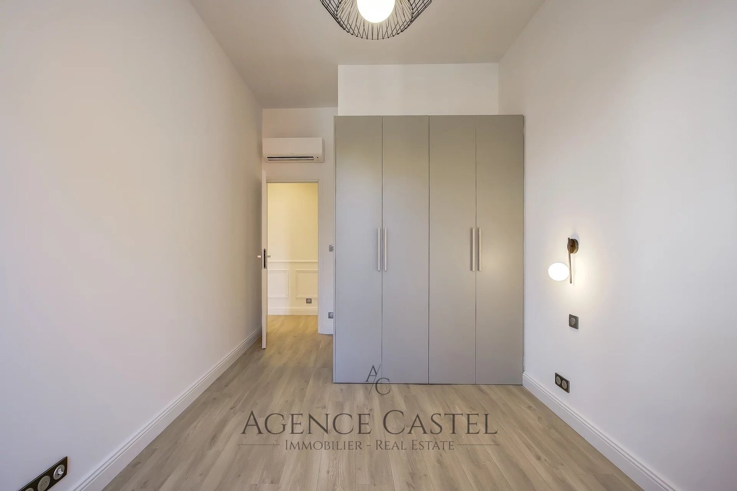 Property photo in Port