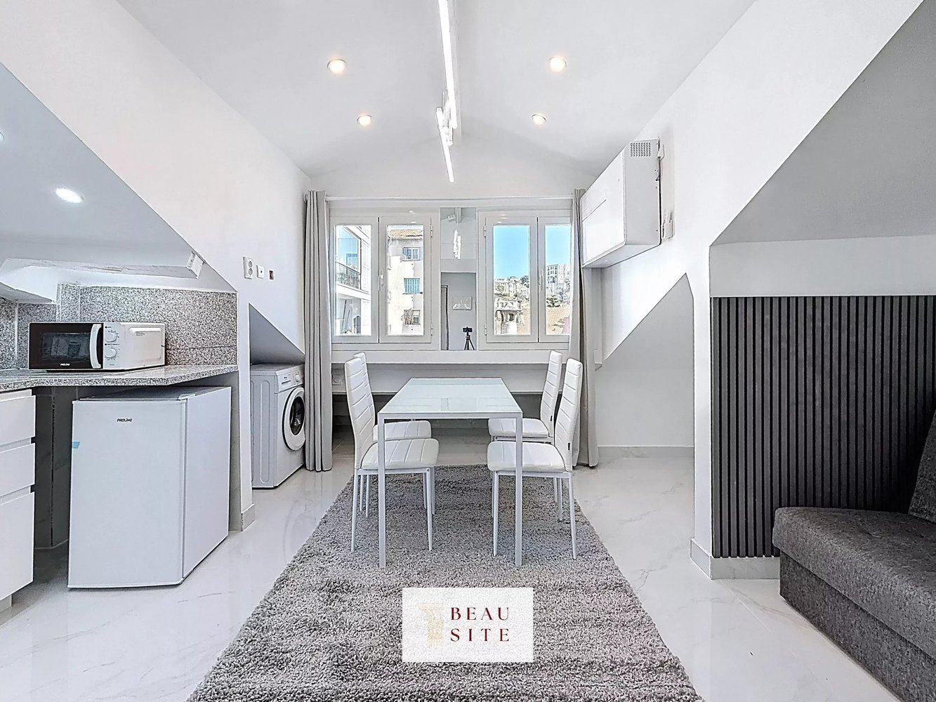 Property photo in Carre d'Argent