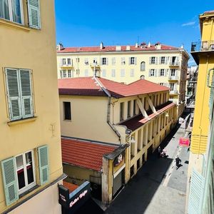 Property in Carre d'Argent