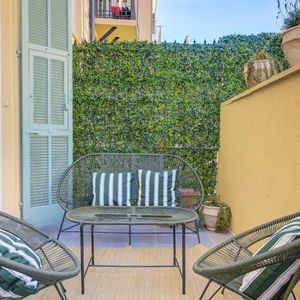 Property in Carre d'Argent