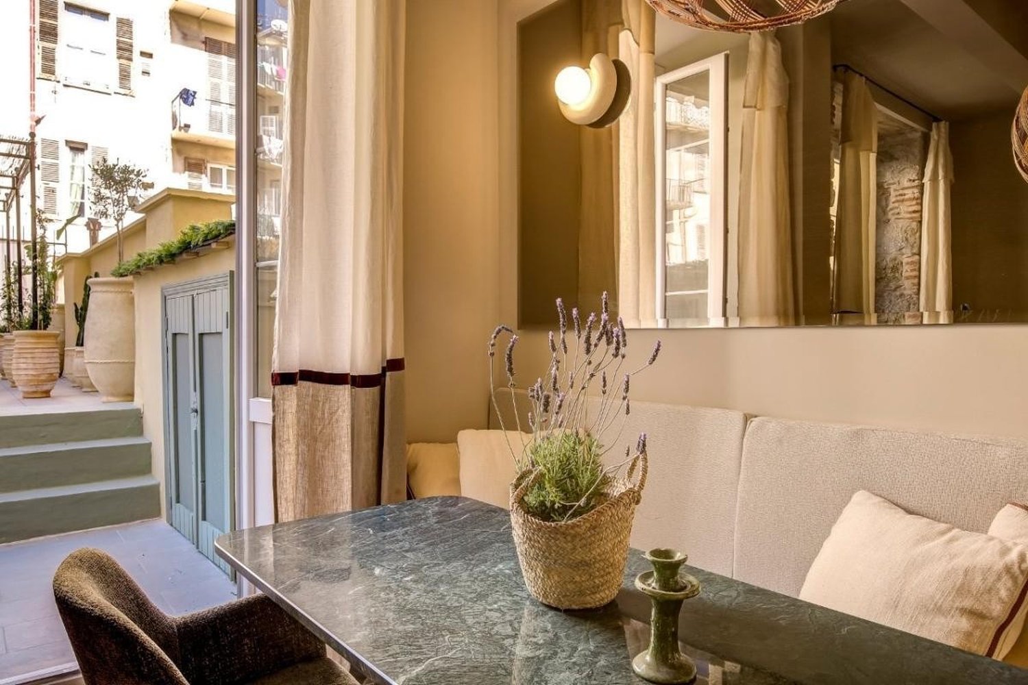 Property photo in Carre d'Argent