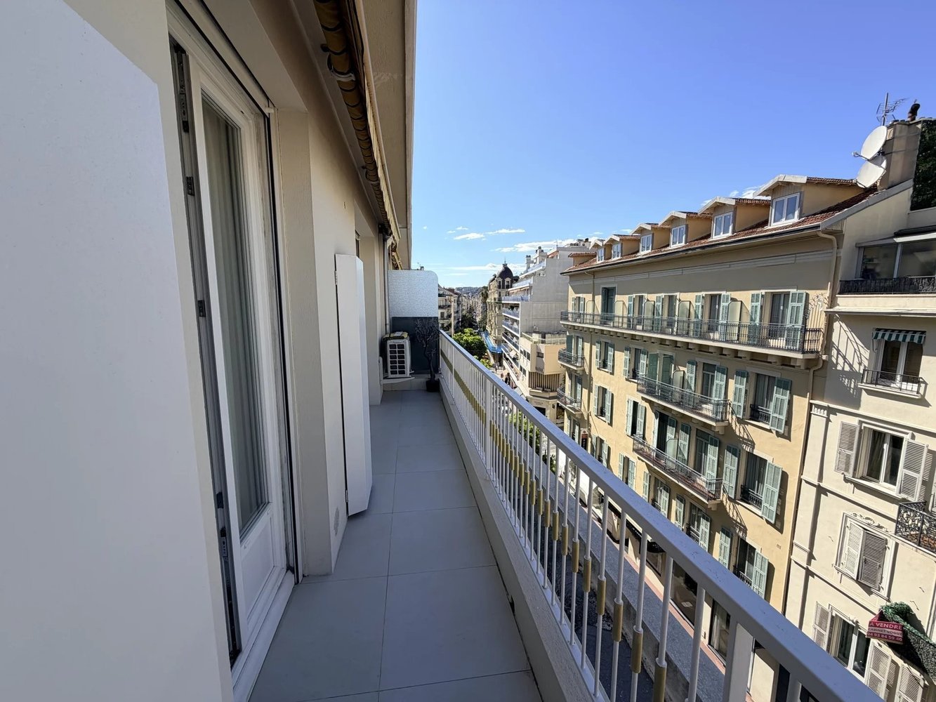 Property photo in Carre d'Argent