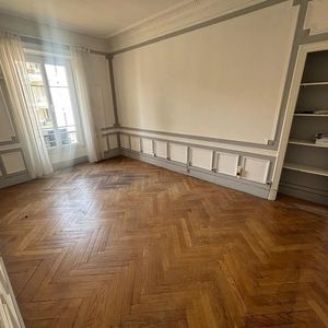 Property in Carre d'Argent