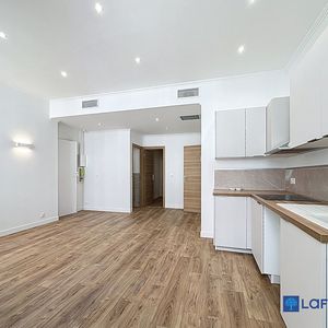 Property in Carre d'Argent