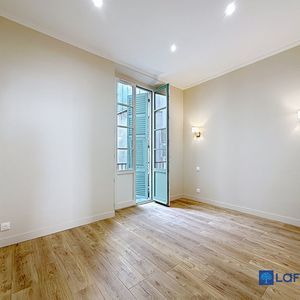 Property in Carre d'Argent