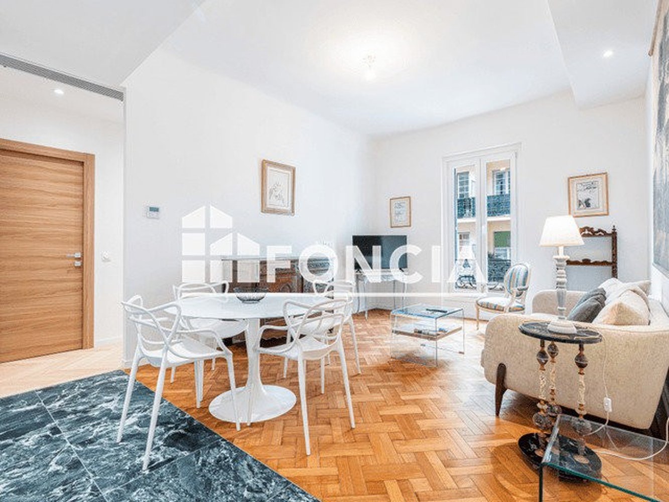 Property photo in Carre d'Argent