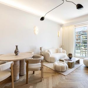Property in Carre d'Argent