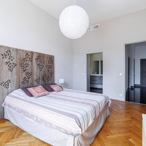 Property in Carre d'Argent