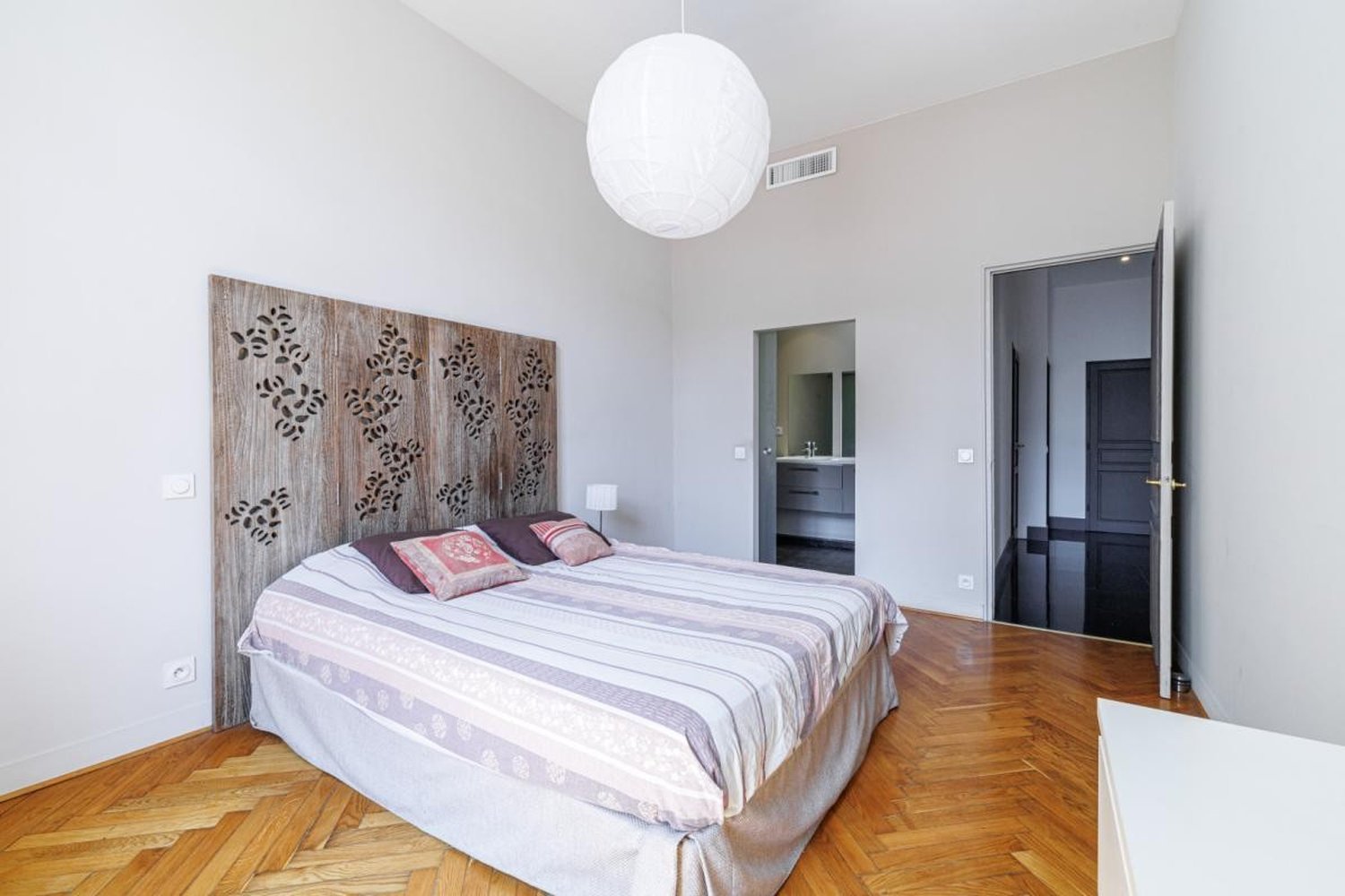 Property photo in Carre d'Argent