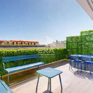 Property in Carre d'Or