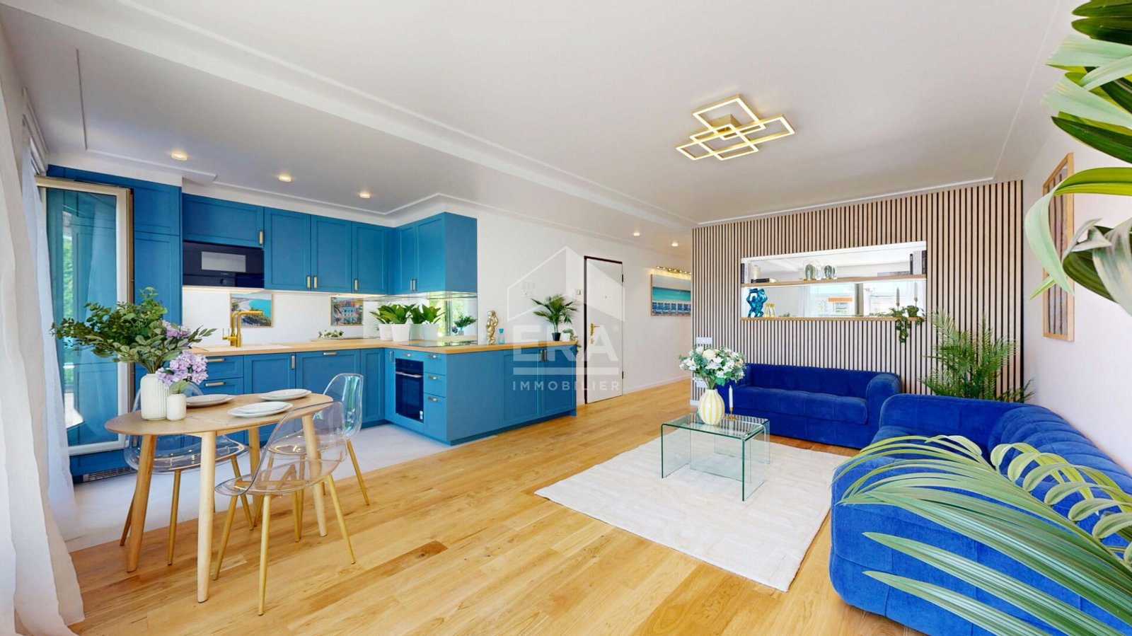 Property photo in Carre d'Or