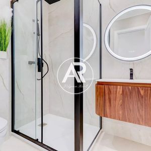 Property in Carre d'Or