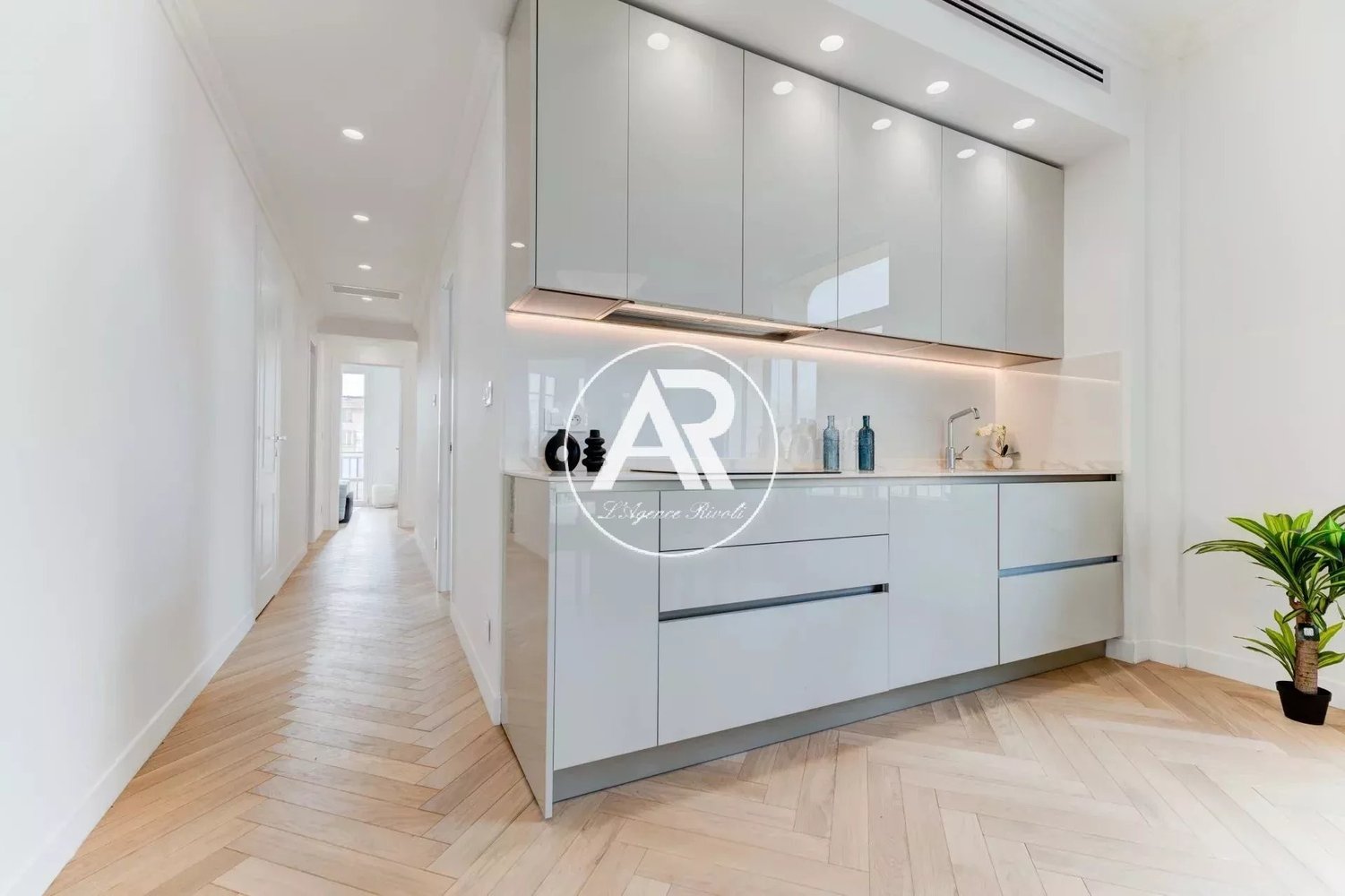 Property photo in Carre d'Or