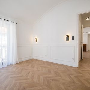 Property in Carre d'Or