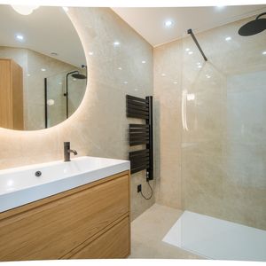 Property in Carre d'Or