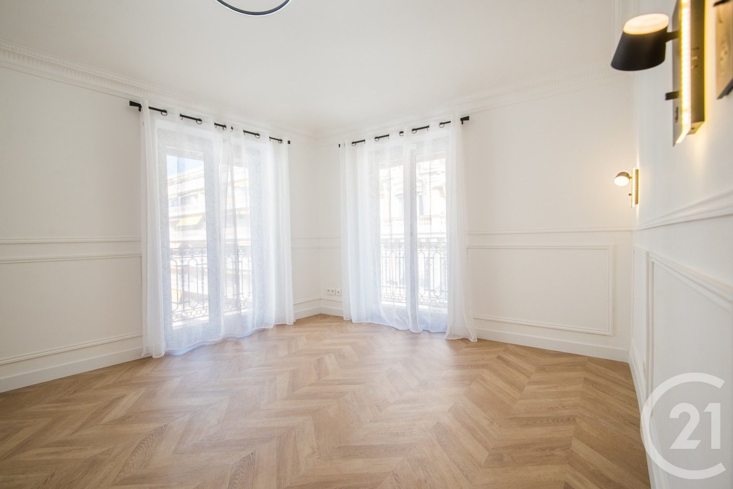 Property photo in Carre d'Or
