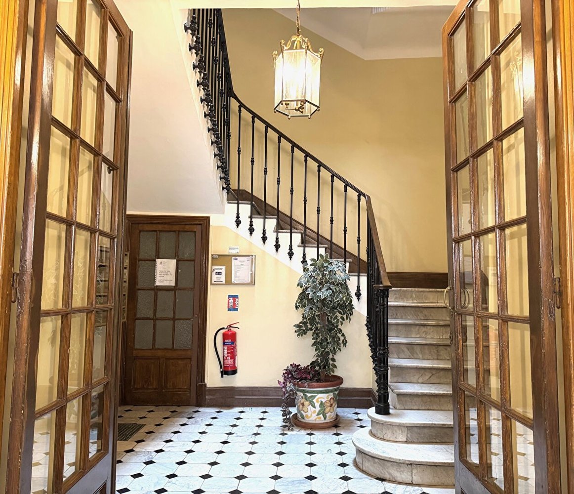 Property photo in Carre d'Or