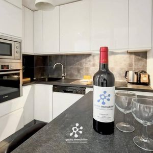 Property in Carre d'Or