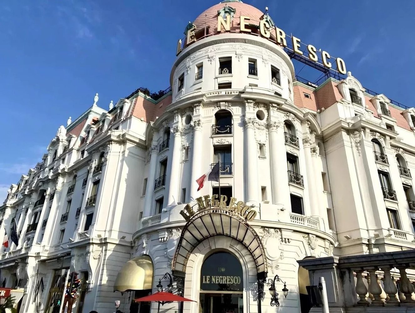 Property photo in Carre d'Or