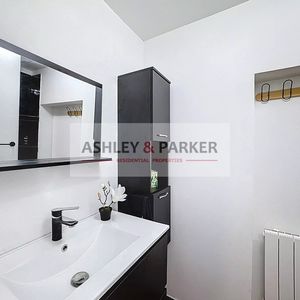 Property in Carre d'Or