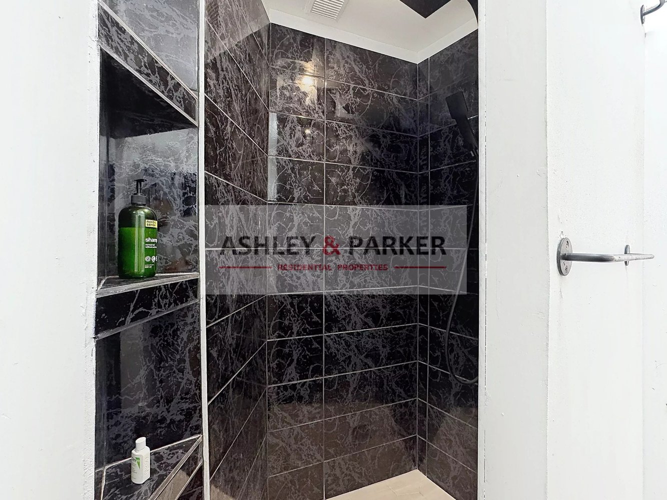 Property photo in Carre d'Or