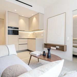 Property in Carre d'Or