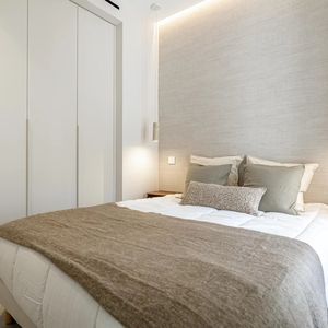 Property in Carre d'Or