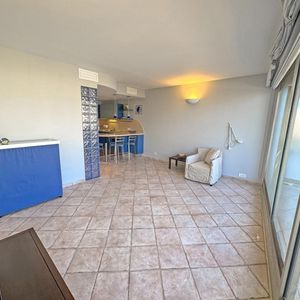 Property in Carre d'Or