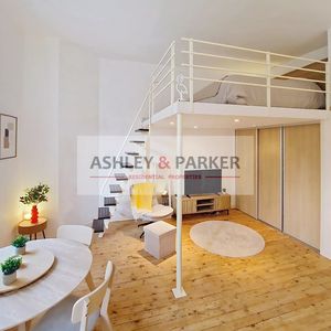 Property in Carre d'Or