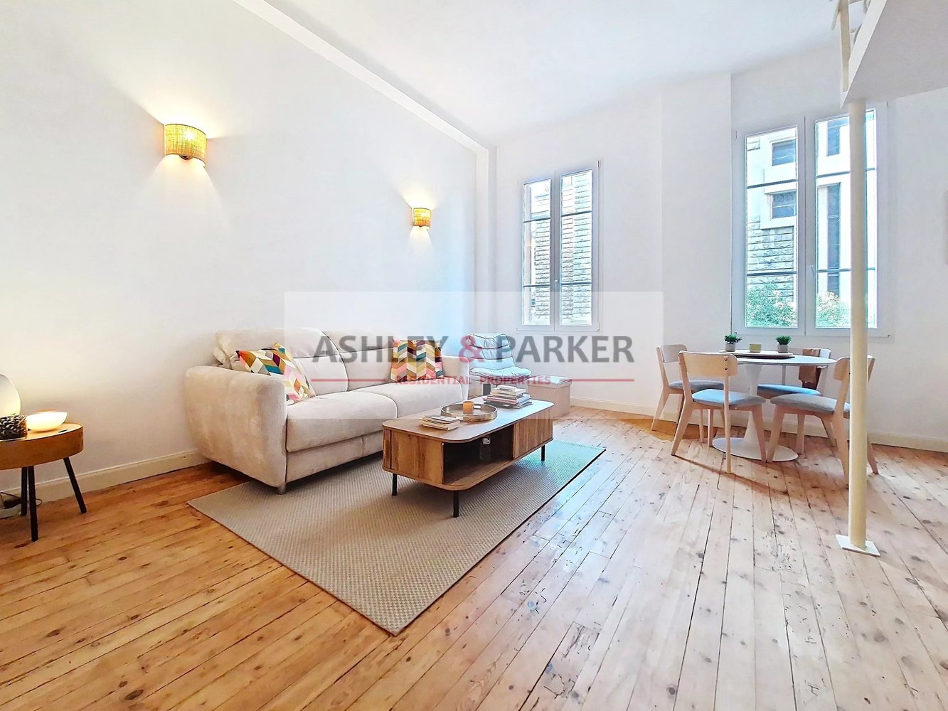 Property photo in Carre d'Or