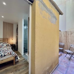 Property in Carre d'Or