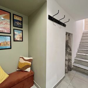 Property in Carre d'Or