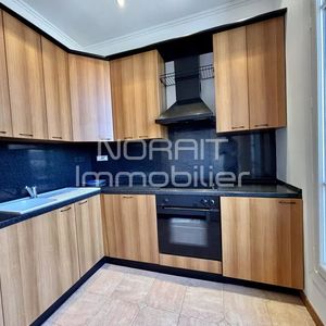 Property in Carre d'Or