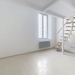 Property in Carre d'Or