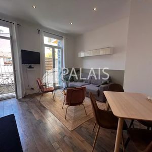 Property in Carre d'Or