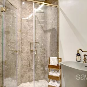 Property in Carre d'Or