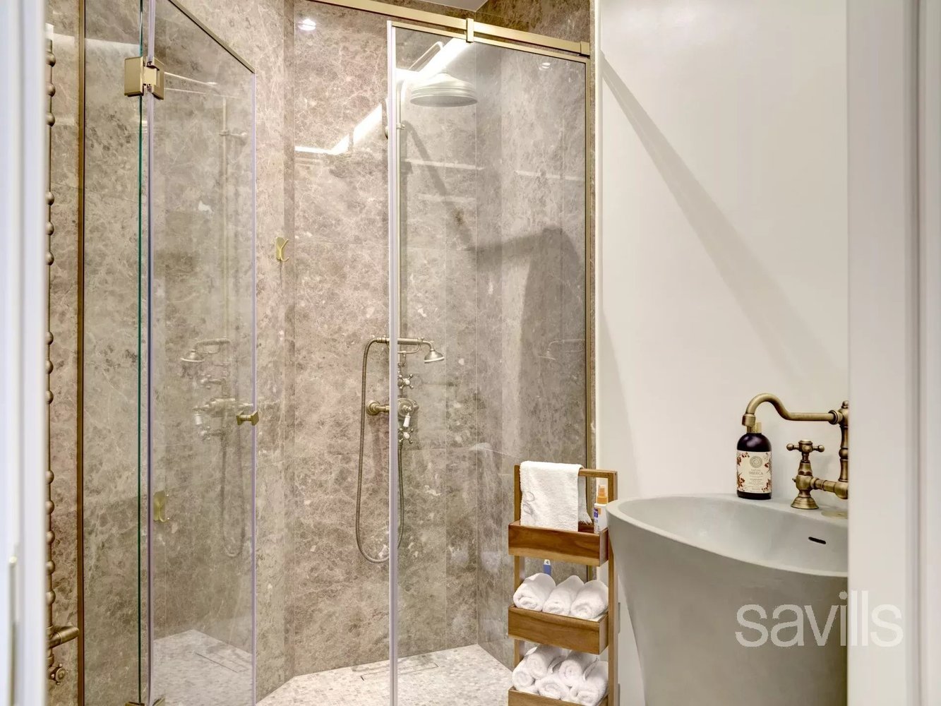 Property photo in Carre d'Or