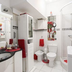 Property in Carre d'Or