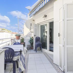 Property in Carre d'Or