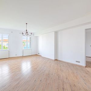 Property in Carre d'Or