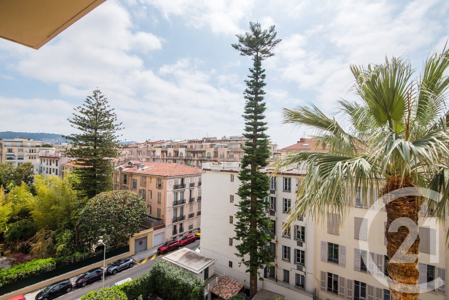 Property photo in Carre d'Or