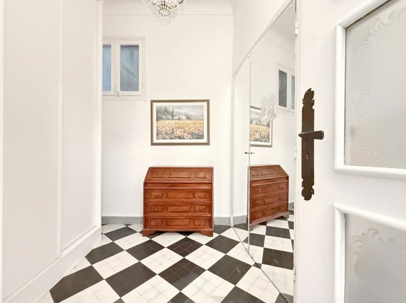 Property photo in Musicians Quarter