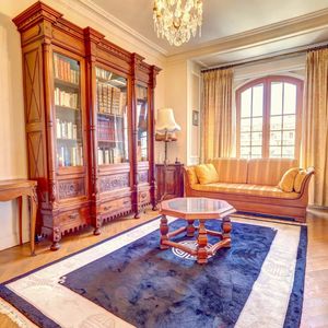 Property in Musicians Quarter