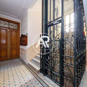 Property in Musicians Quarter