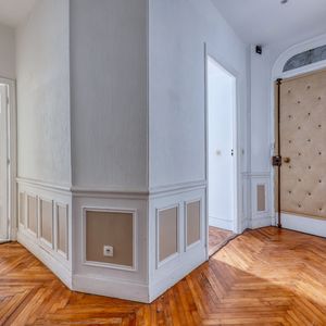 Property in Musicians Quarter