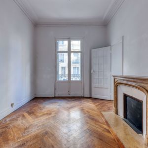 Property in Musicians Quarter