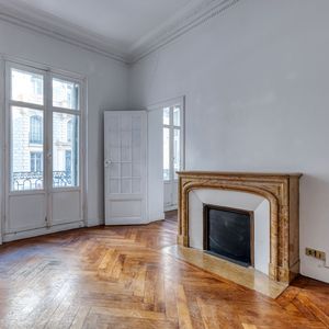 Property in Musicians Quarter