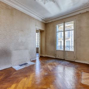 Property in Musicians Quarter